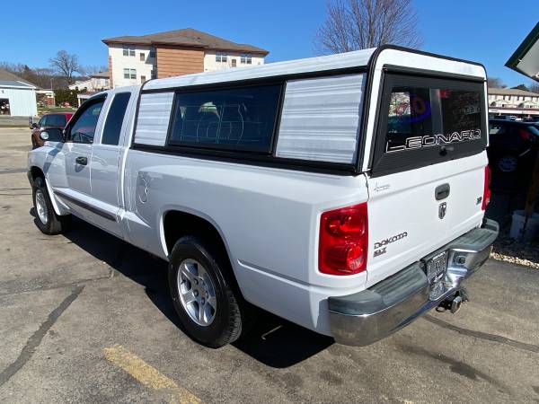 2005 DODGE DAKOTA extended cab - - by dealer - vehicle for sale in Cross Plains, WI – photo 2
