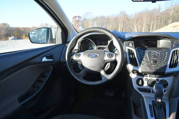 2013 *Ford* *Focus* *SE* - cars & trucks - by dealer - vehicle... for sale in Naugatuck, CT – photo 15