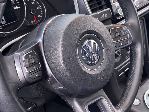 2012 VW Volkswagen Beetle 2.5L Hatchback 2D hatchback Gray - FINANCE... for sale in Charleston, SC – photo 21
