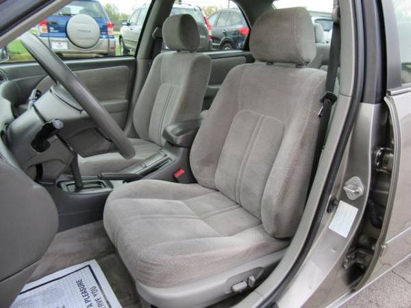 2000 Toyota Camry LE - cars & trucks - by dealer - vehicle... for sale in Marion, IA – photo 13