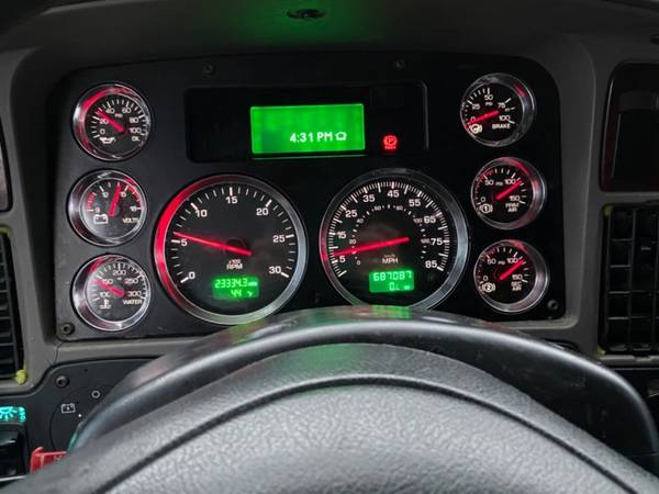 2012 KENWORTH T700 ISX CUMMINS 13 SPEED MANUAL SEMI TRUCK w/ONLY... for sale in TALLMADGE, IN – photo 13