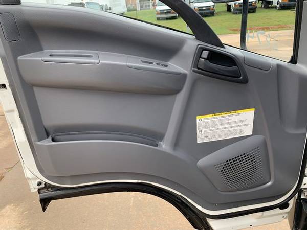 2013 Isuzu NRR 18' Cargo Box Diesel Auto Lift Gate Financing! for sale in Oklahoma City, OK – photo 7