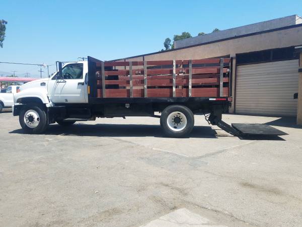 2006 CHEVY C7500 TOPKICK, 24FT STAKBED LIFTGATE, GASOLINE, I FINANCE... for sale in Rosemead, CA – photo 24