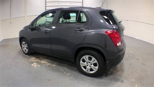 2016 Chevrolet Trax LS with for sale in Wapakoneta, OH – photo 6