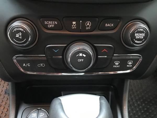 2016 Jeep Cherokee Trailhawk 4x4 - V6- Navigation - 12636 Miles. for sale in Wautoma, WI – photo 23