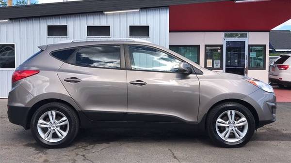 2011 Hyundai Tucson - Financing Available! for sale in Lakewood, CO – photo 2