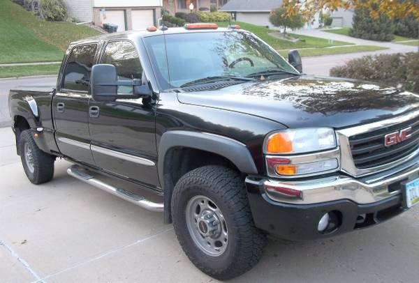 2004 GMC 3/4 Ton 6.0 Motor Crew Cab 4X4 No rust Bright Clean for sale in Sioux City, SD – photo 18
