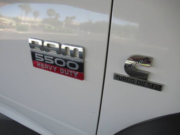 2011 DODGE RAM 5500 CREW CAB 4X4 6 7 CUMMINS FLATBED! - cars & for sale in Phoenix, AZ – photo 21