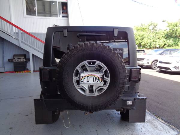 2015 Jeep Wrangler Unlimited Rubicon - - by dealer for sale in Hilo, HI – photo 6
