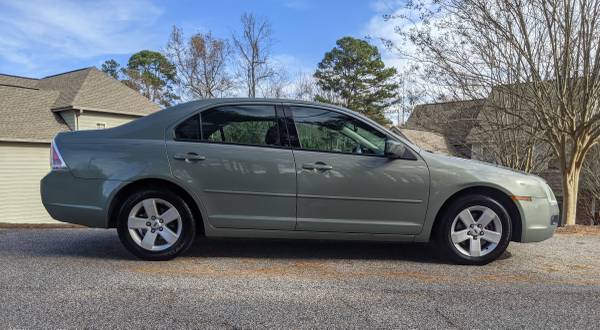 2008 Ford Fusion SE - cars & trucks - by owner - vehicle automotive... for sale in Gainesville, GA – photo 5