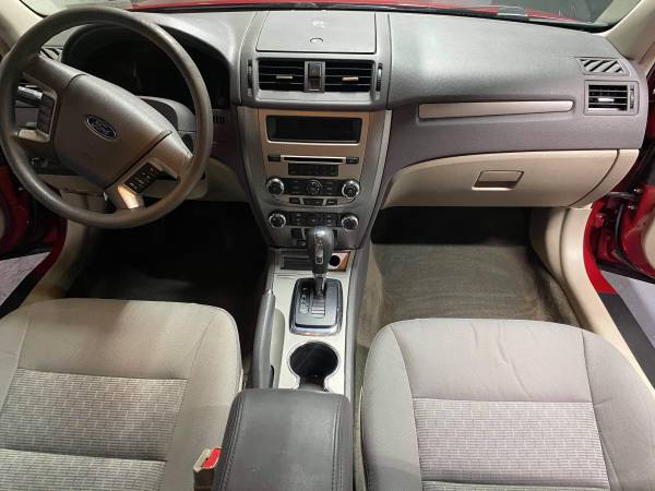 2012 Ford Fusion SE - cars & trucks - by dealer - vehicle automotive... for sale in Mingo Junction, WV – photo 7