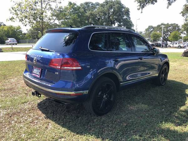 2016 Volkswagen Touareg Lux AWD All Wheel Drive SKU:GD011624 - cars... for sale in Corpus Christi, TX – photo 6