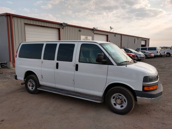 2014 Chevy Express 11 Passenger Van 83k Miles - cars & trucks - by... for sale in Filer, ID – photo 2