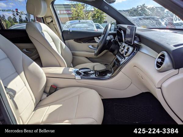 2017 Mercedes-Benz GLC GLC 300 AWD All Wheel Drive SKU:HF258458 -... for sale in Bellevue, WA – photo 22