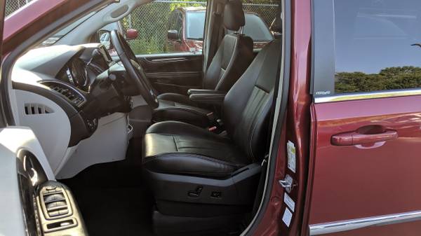 2012 Chrysler Town and Country VMI Side Entry Handicap 49k Miles for sale in Jordan, MN – photo 11