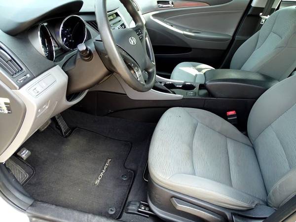 2014 Hyundai Sonata Hybrid Sedan MOBILES BUY HERE PAY HERE! - cars &... for sale in Mobile, AL – photo 24