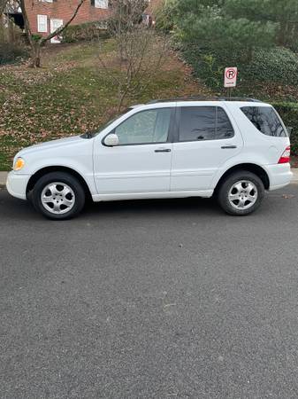 2003 Mercedes-Benz ML320 - cars & trucks - by owner - vehicle... for sale in Arlington, District Of Columbia – photo 2
