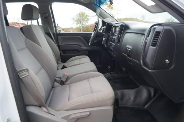 2015 GMC Sierra 2500 HD 4x4 - Double Cab Long Box - 4WD 6.0L V8... for sale in Dassel, MN – photo 10