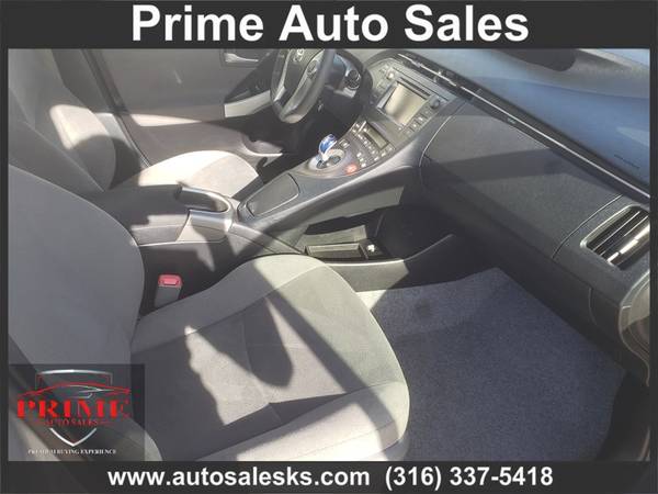 2012 TOYOTA PRIUS - cars & trucks - by dealer - vehicle automotive... for sale in Wichita, KS – photo 11