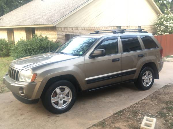 2006 Jeep Grand Cherokee 4x4 - CLEAN! - cars & trucks - by owner -... for sale in Arlington, TX – photo 5