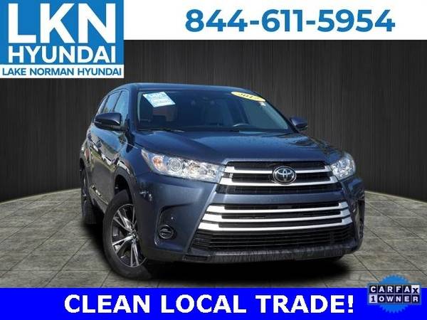 2017 Toyota Highlander XLE - - by dealer - vehicle for sale in Cornelius, NC – photo 2