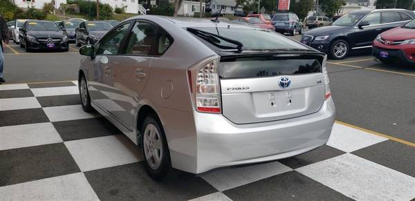 2011 Toyota Prius 5dr HB III (TOP RATED DEALER AWARD 2018 ! for sale in Waterbury, NY – photo 5