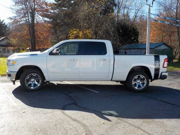 2020 Ram 1500 4WD 4D Crew Cab / Truck Big Horn/Lone Star - cars &... for sale in Cambridge, OH – photo 4