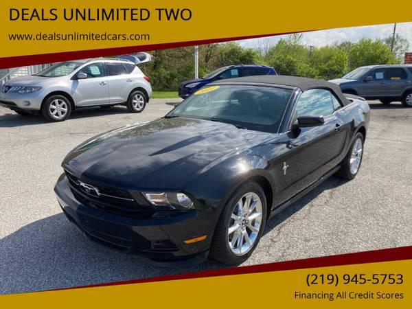 2011 Ford Mustang convertible - Triple Black - 101k miles - cars & for sale in Merrillville, IL – photo 3