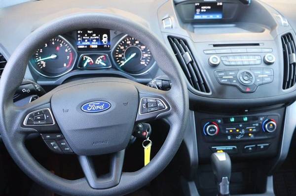 2017 Ford Escape SE hatchback Shadow Black [Black for sale in Nampa, ID – photo 16