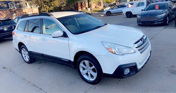 2014 Subaru Outback Premium *86K Low-Miles!* - cars & trucks - by... for sale in Lincoln, MO – photo 19