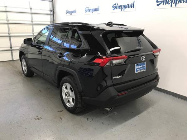2020 Toyota RAV4 XLE AWD - - by dealer - vehicle for sale in Eugene, OR – photo 5