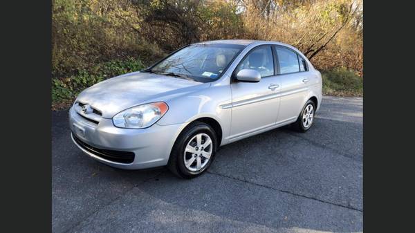 2010 Hyundai Accent 64,000 miles!!! - cars & trucks - by owner -... for sale in Syracuse, NY – photo 12