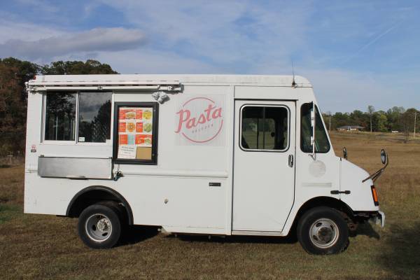 2004 Workhorse FoodTruck (Price Reduced) for sale in Brandywine, District Of Columbia – photo 3