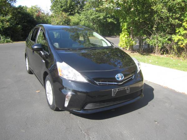 2012 Toyota Prius V Three NAVIGATION NEW TIRES - CLEAN!!! 1 OWNER!! for sale in Highland Park, TN – photo 12