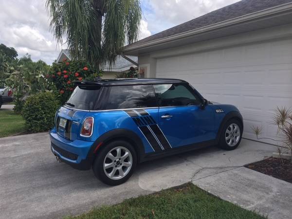 Mini Cooper for sale by owner for sale in Cape Coral, FL – photo 2