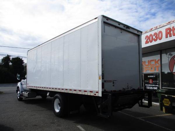 2016 Ford Super Duty F-650 Straight Frame 24 FOOT BOX TRUCK LIFT... for sale in south amboy, MA – photo 3