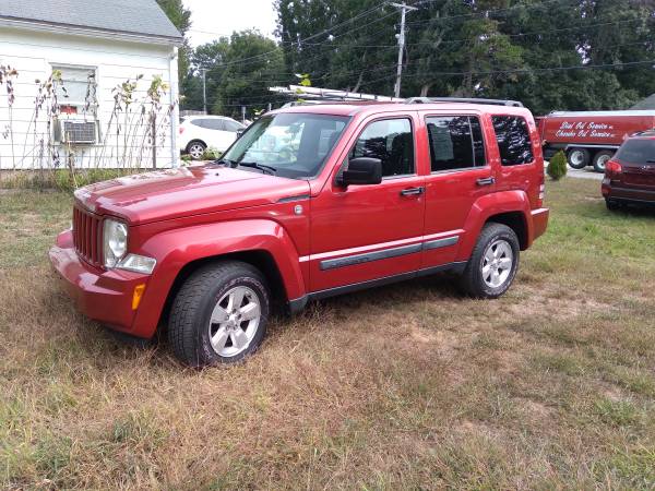 2010 JEEP LIBERTY 3.7 V6 2010 Great shape - cars & trucks - by owner... for sale in West Warwick, RI – photo 12