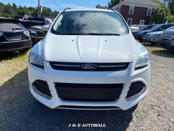 2016 Ford Escape SE 4WD 6-Speed Automatic - cars & trucks - by... for sale in Pelham, NH – photo 2