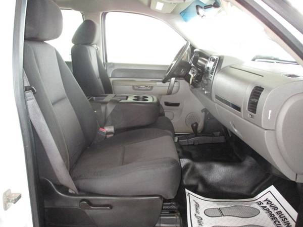 2013 Chevrolet Silverado 3500 DRW Flatbed Crew Cab 4wd - cars & for sale in Lawrenceburg, AL – photo 10