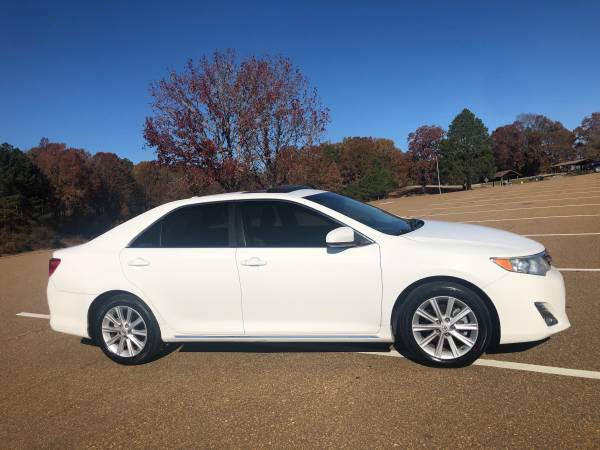 2013 Toyota Camry XLE - cars & trucks - by owner - vehicle... for sale in Pope, MS – photo 3