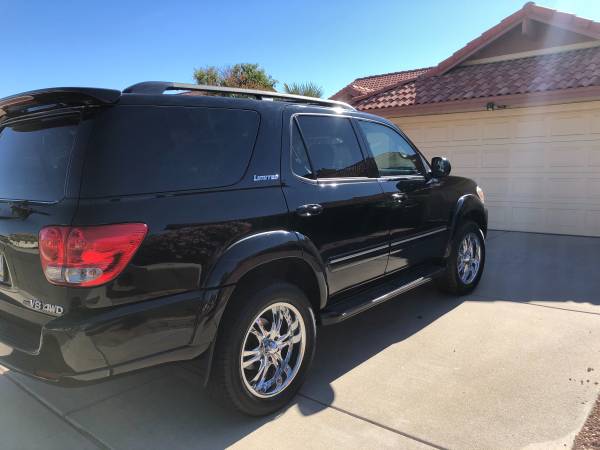 2005 Toyota sequoia Limited 4WD - cars & trucks - by owner - vehicle... for sale in Glendale, AZ – photo 4