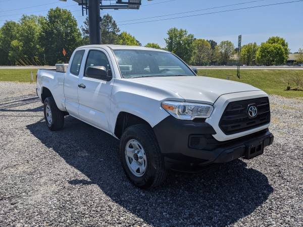 2017 TOYOTA TACOMA/CLEAN CARFAX/1 OWNER/ - by for sale in Cartersville, GA – photo 2
