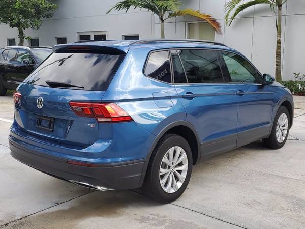 2018 *Volkswagen* *Tiguan* *2.0T S FWD* Silk Blue Me - cars & trucks... for sale in Coconut Creek, FL – photo 8