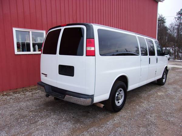 2014 Chevy Express 15 Passenger, Tow Package, Keyless Entry!... for sale in Millersburg, OH – photo 3