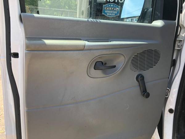 2006 Ford E-Series Cargo E 250 3dr Van - Wholesale Cash Prices for sale in Louisville, KY – photo 10