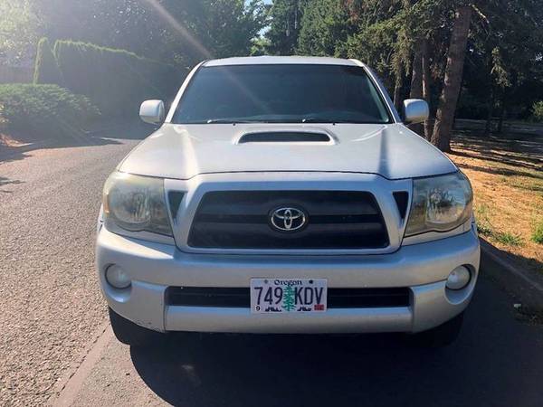 2009 Toyota Tacoma 4X4 Double Cab SB *CLEAN TITLE (Silver) for sale in Milwaukie, OR – photo 5