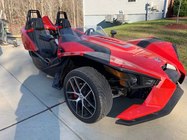 2016 Polaris slingshot SE - cars & trucks - by owner - vehicle... for sale in Capitol Heights, District Of Columbia – photo 2