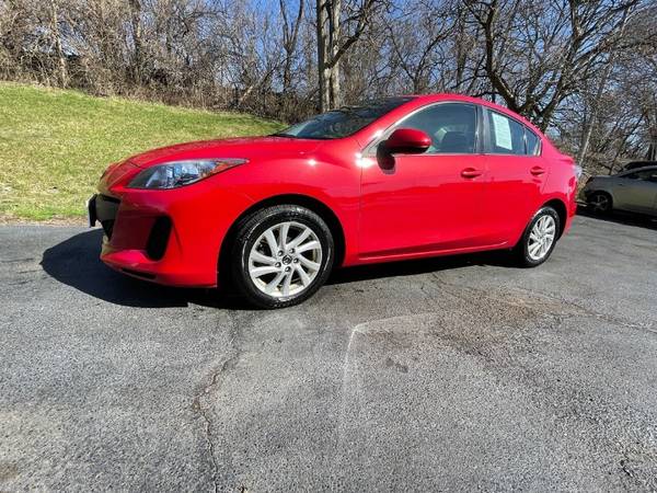 2013 Mazda MAZDA3 i Touring AT 4-Door - - by dealer for sale in Hamilton, OH – photo 2