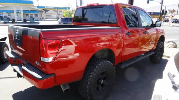 2008 Nissan Titan 4WD Crew Cab XE LIFTED 127K MILES - cars & for sale in Reno, NV – photo 4