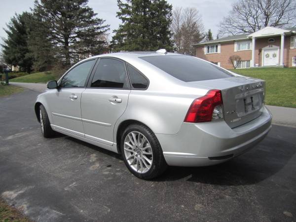 2010 Volvo S40 for sale in Shavertown, PA – photo 5